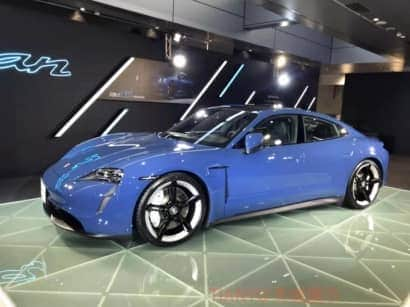 保時捷 Porsche Taycan 新車發表 展覽地台